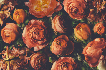 Papier peint photo Salle à manger Bouquet vintage de fleurs rouges  © Rymden