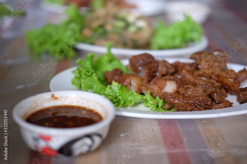 This is fried pork with garlic