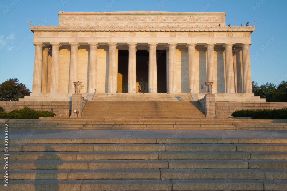 Obraz premium Lincoln Memorial steps, Washington, DC
