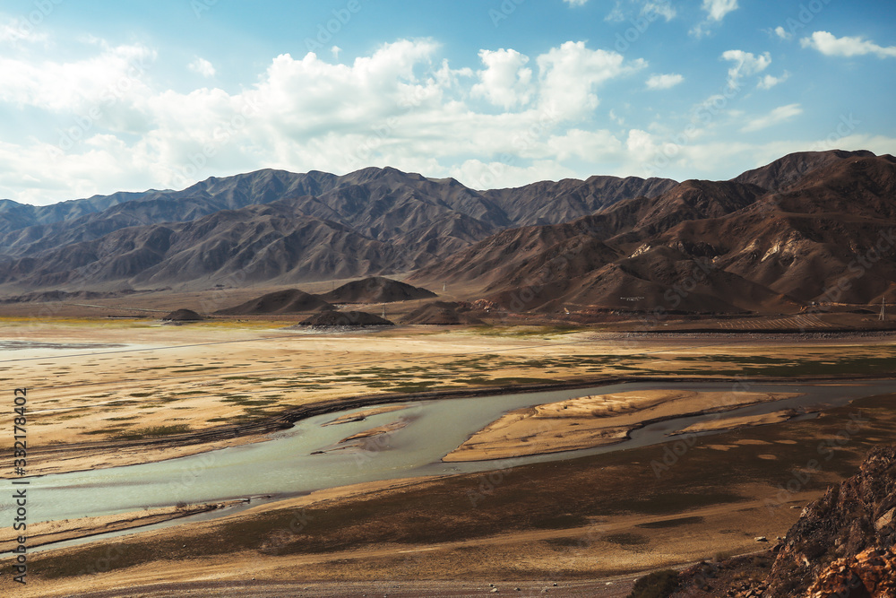 Fototapeta premium views of the valley with the river