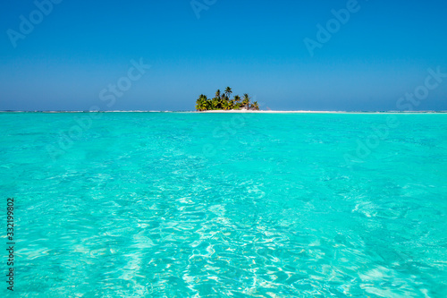 tiny little sandy island wi...