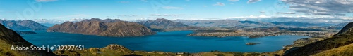 Lake Wanaka panorama © fanynka_u