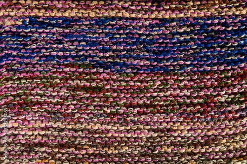 Multicolored knitted texture in macro using shawl technique