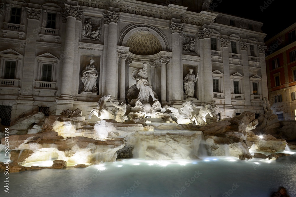 The Trevi Fountain is a miracle of architecture and one of the most famous sights of Italy. In niches located on the sides of Neptune, there are allegorical figures, and on top - bas-reliefs.