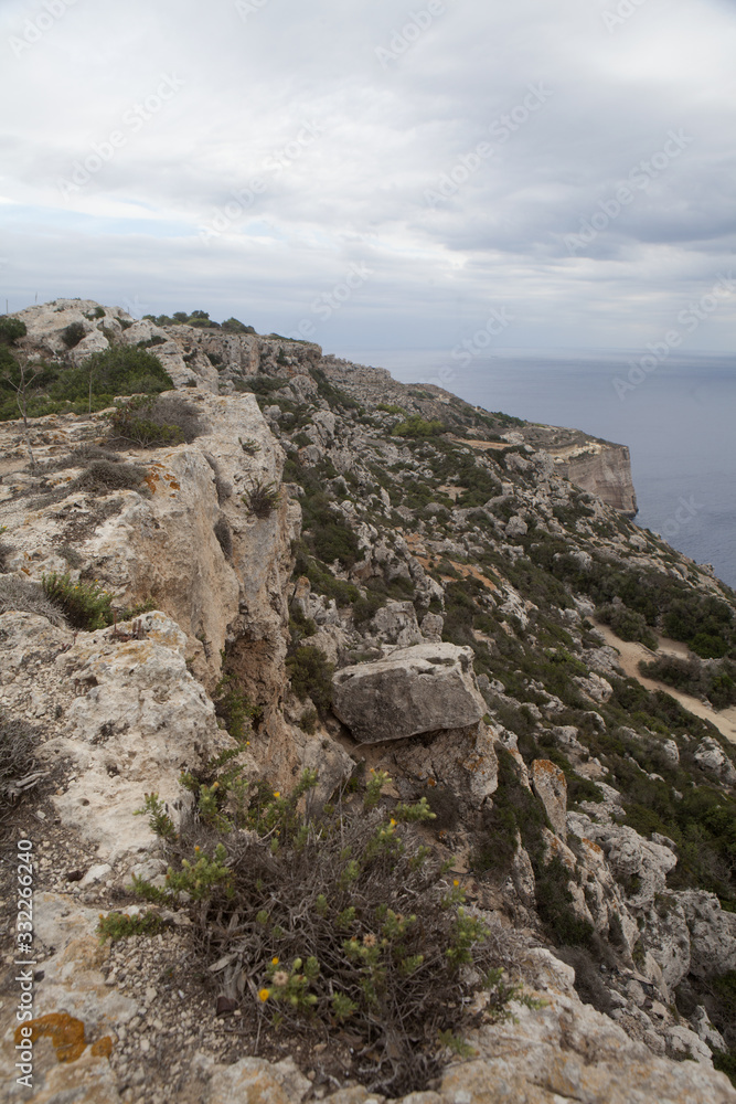 Dingli cliff