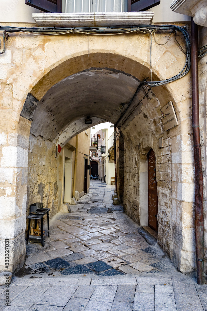 Alleyway. Bari, Puglia. Italy. 