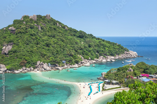 Landscape view beach of Koh Nang Yuan Island under blue sky in summer day Koh Nang Yuan Island is most popular famous tourist attractions in the gulf of Thailand, Samui, Surat Thani, Thailand 