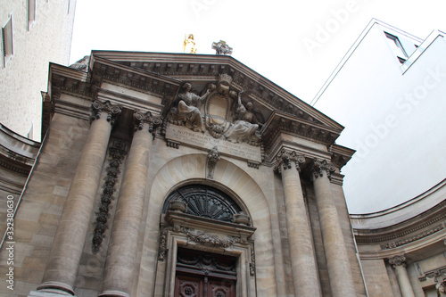 Картината върху платно notre-dame de consolation church in paris (france)