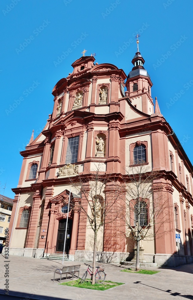 Würzburg, Kirche St. Peter und Paul