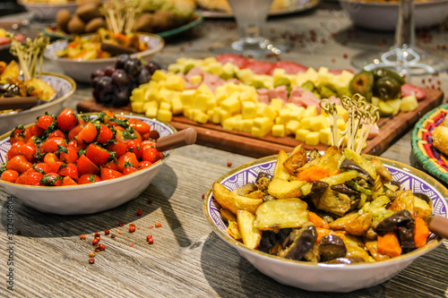 A cheer brunch full of great food in a business meeting