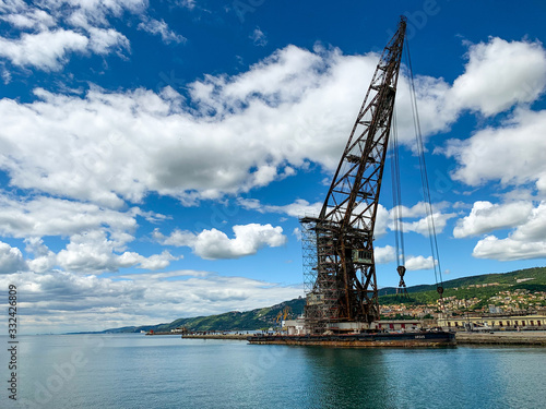 Floating old crane in the centre of Trieste © emarzo