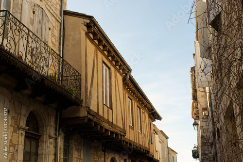 Maison    colombage    Montflanquin village du d  partement du Lot et Garonne un des plus beau village de France