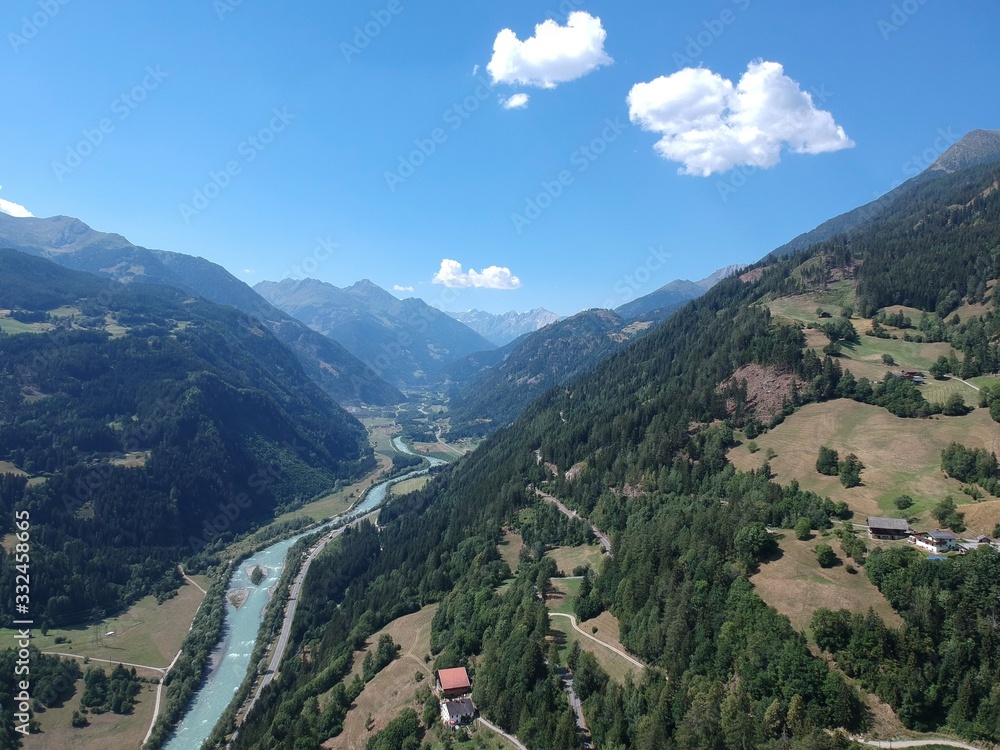 Fototapeta premium DCIM/100MEDIA/DJI_0294.JPG