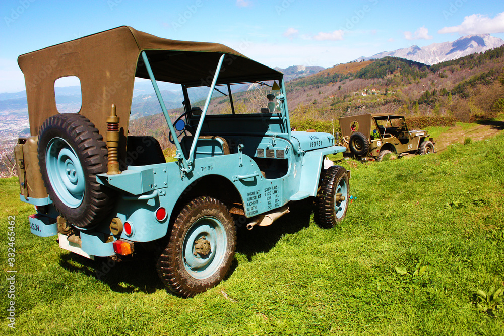 American military jeep of the Second World War on the paths of the Gothic Line