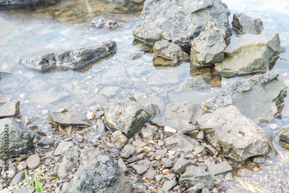 Fototapeta premium Dolomite rcks in river