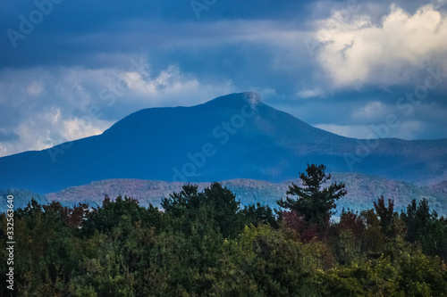 Vászonkép Camel's Hump - Vermont Mountains