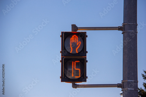 Pedestrian crossing light at 15 seconds