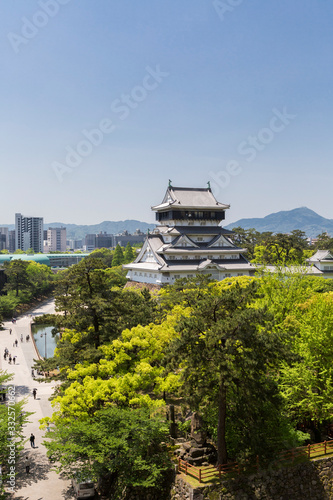 新緑の小倉城