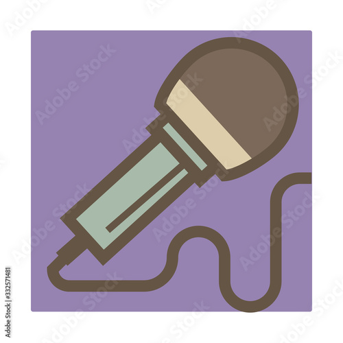 Microphone isolated icon, karaoke and music record studio © Sonulkaster