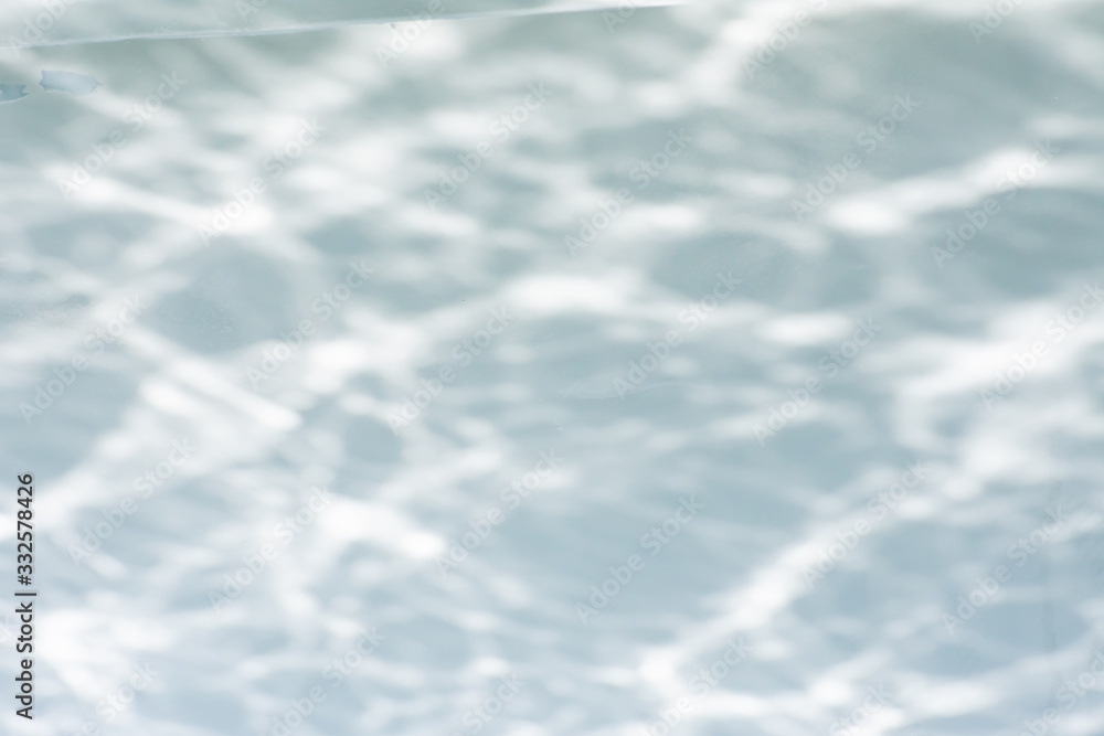 Fototapeta premium 船に反射した光