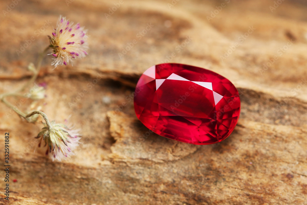 Red Gem Art and Decoration Gemstone RED RUBY Red Gem Art and Decoration Gemstone RED RUBY