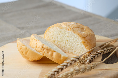 Fototapeta fresh bread, soft, loaf, sliced, ears