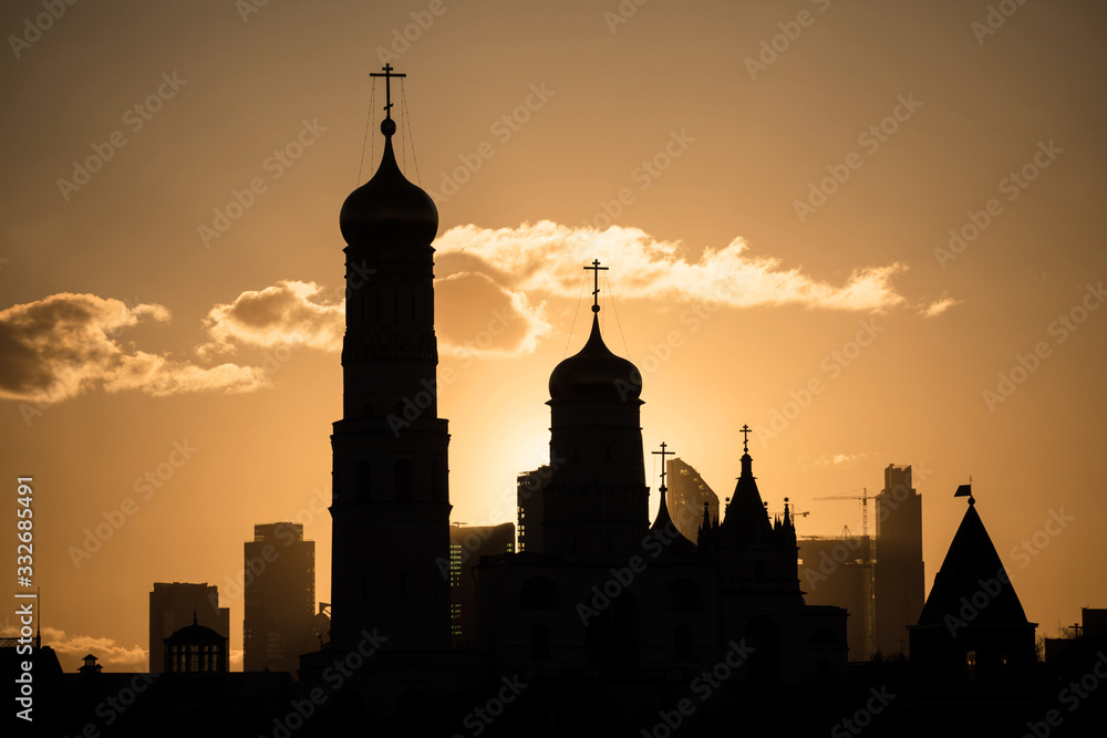 Moscow, Kreml, Spasskaya tower, sunset