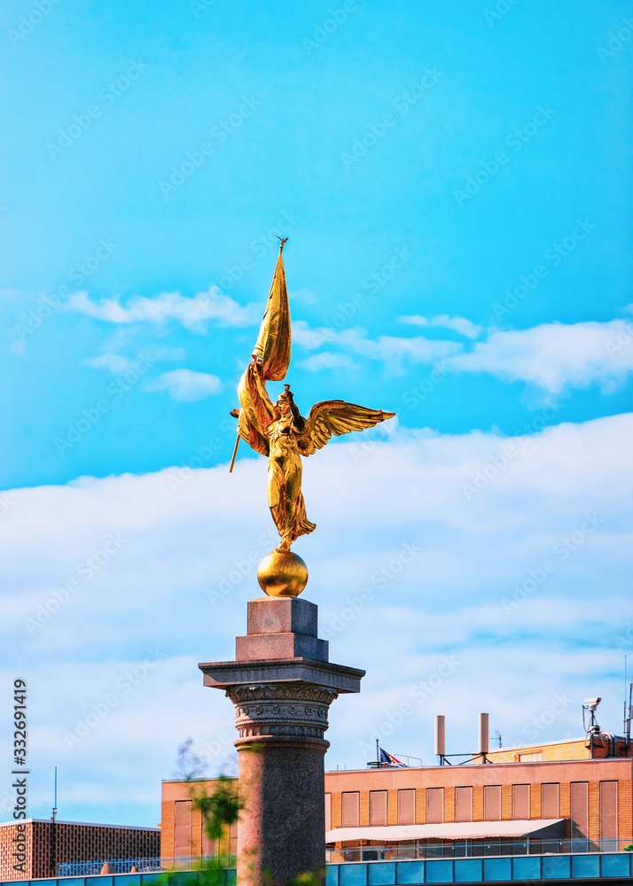 Fototapeta premium First Division Monument in Washington DC