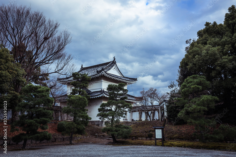 Obraz premium Nice View to the Japanese styled building in the Nijo Castle, Japan