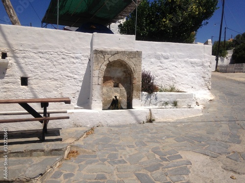 scorci di Lachania, città degli artisti a Rodi