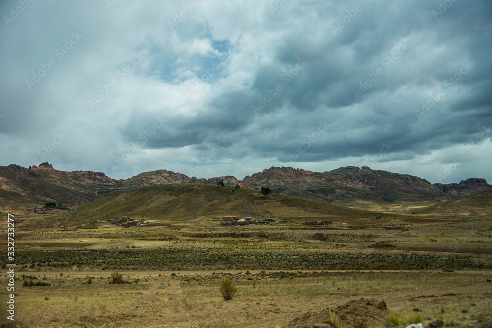 Obraz premium Dry landscapes from Cordillera Real, Andes, Bolivia