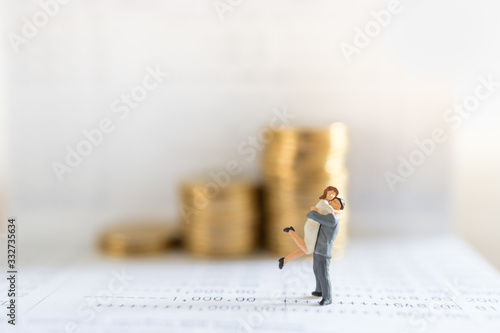 Картината върху платно Business, Money, Saving, Security and Couple Family Concept