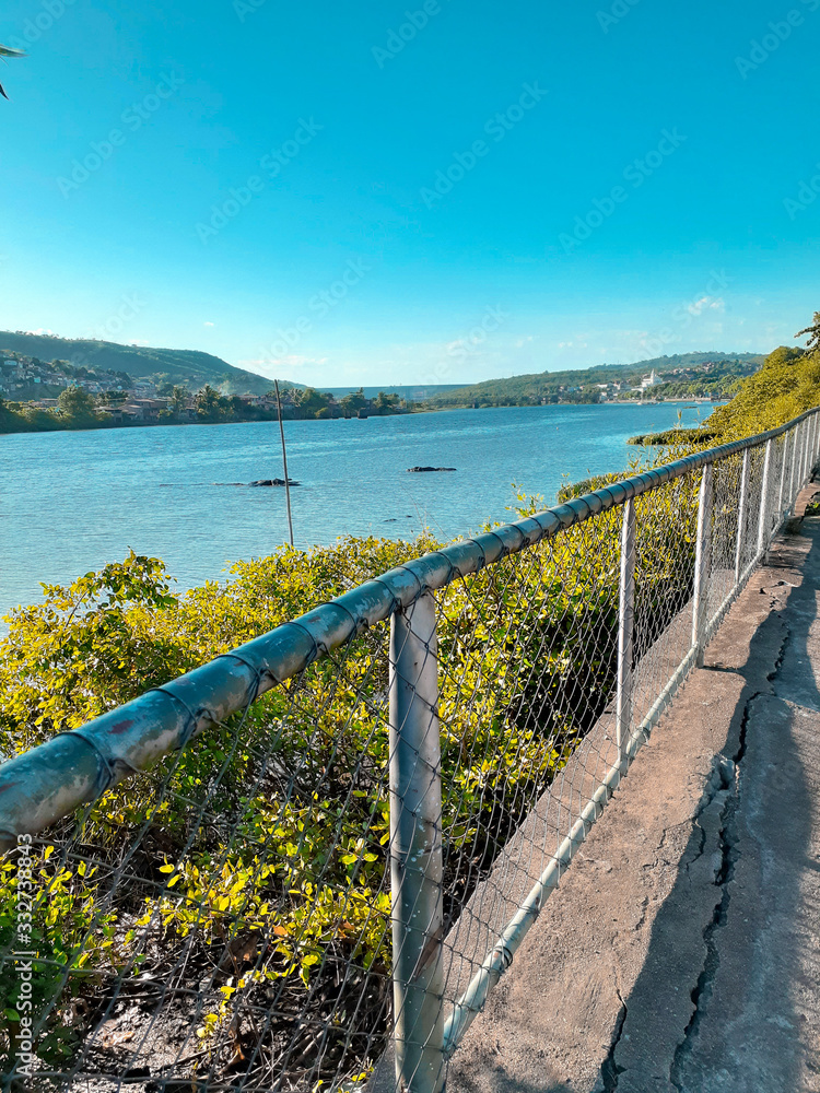 Obraz premium bridge over the river