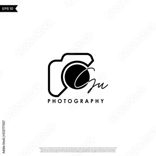 Initial Letter GU with camera. Logo photography simple luxury vector.