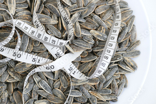 Wallpaper Mural dry roasted and salted sunflower seeds quickly gain unhealthy weight, Torontodigital.ca