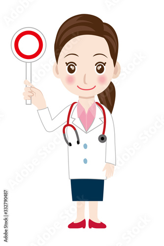 マルバツ棒を持つ笑顔の女性医師のイラスト｜内科医・外科医・全身　白衣｜Illustration of doctor