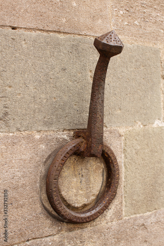 Historic metal ring horse tie photo