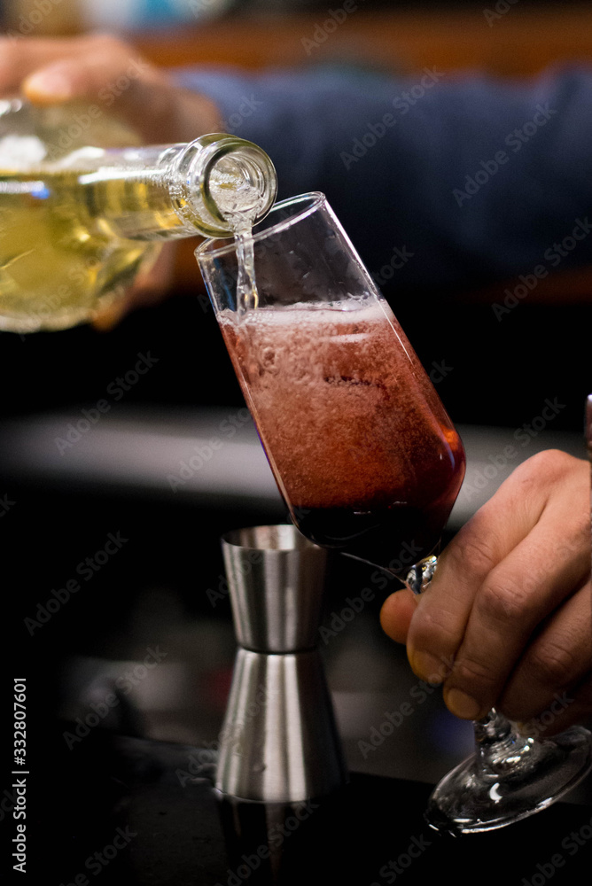 The art of mixology to create delicious and original cocktails. The art of mixology to create delicious and original cocktails.