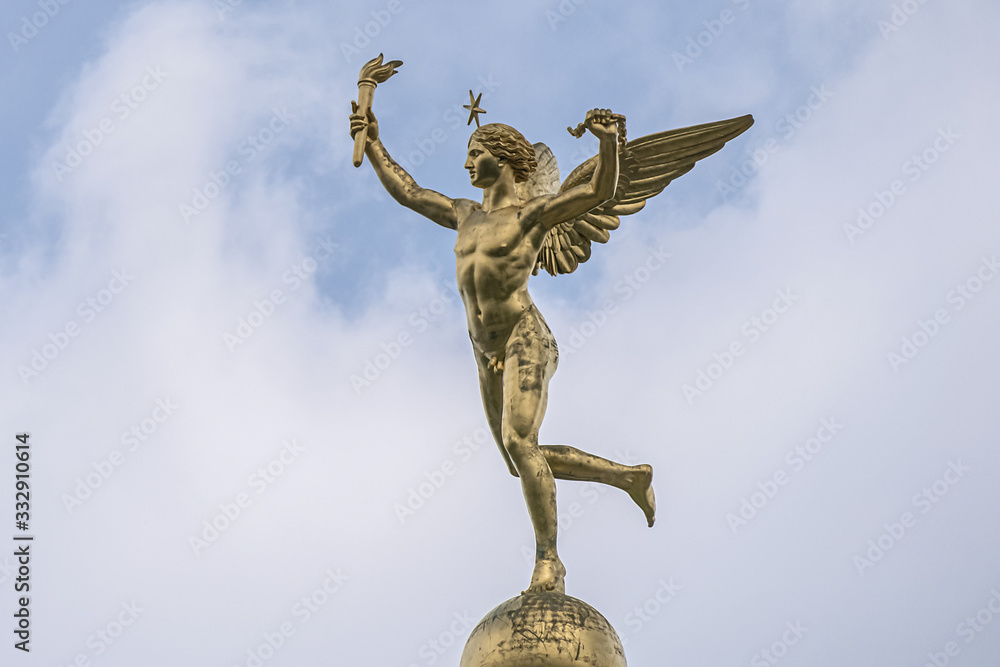Obraz premium July Column (Colonne de Juillet, 1840) with Genie de La Liberty at top. Place de la Bastille, Paris, France, Europe.
