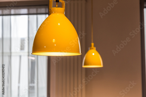 Eclairage intérieur lampe design moderne