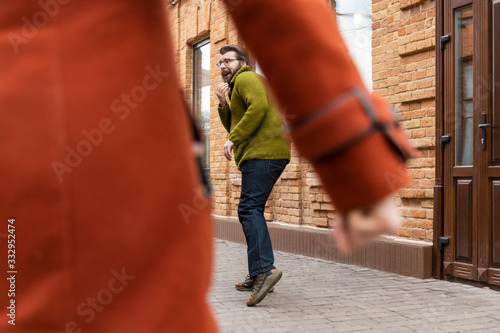 Fotografi satire caricature concept of family relationships violence female fist and ridic