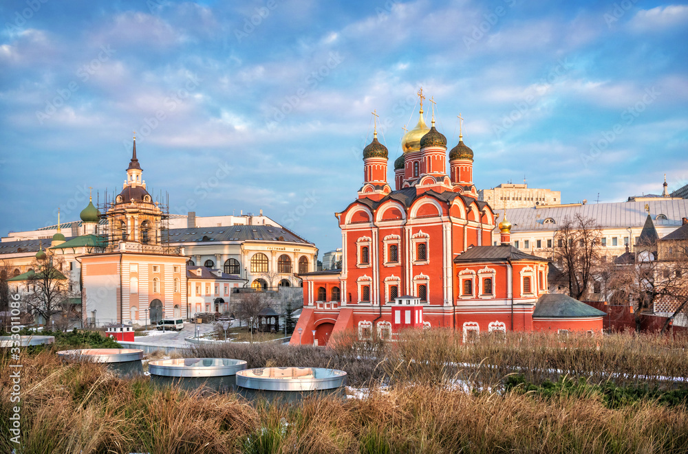Obraz premium Знаменский собор Варварки Znamensky Cathedral on Varvarka street