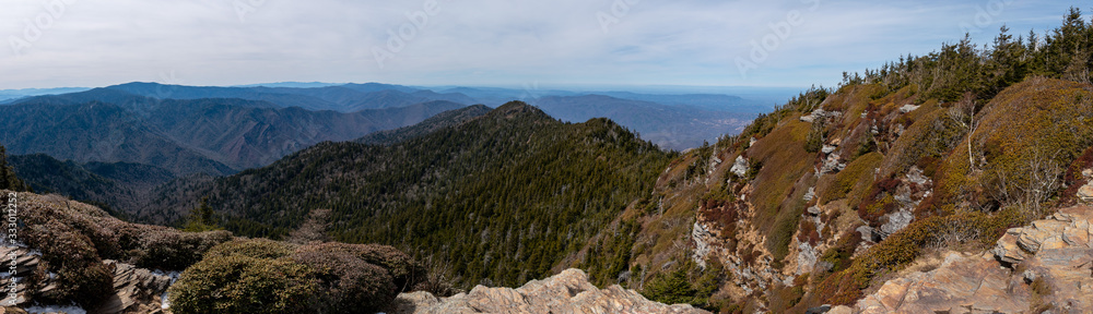 A panoramic view of the Great Smoky Mountains National Park from the Alum Cave Trail