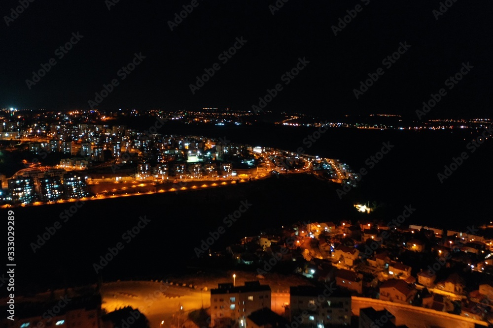 Naklejka premium city at night