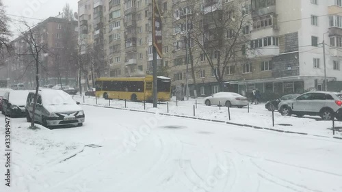 Snow disaster, bus having troubles with moving uphill