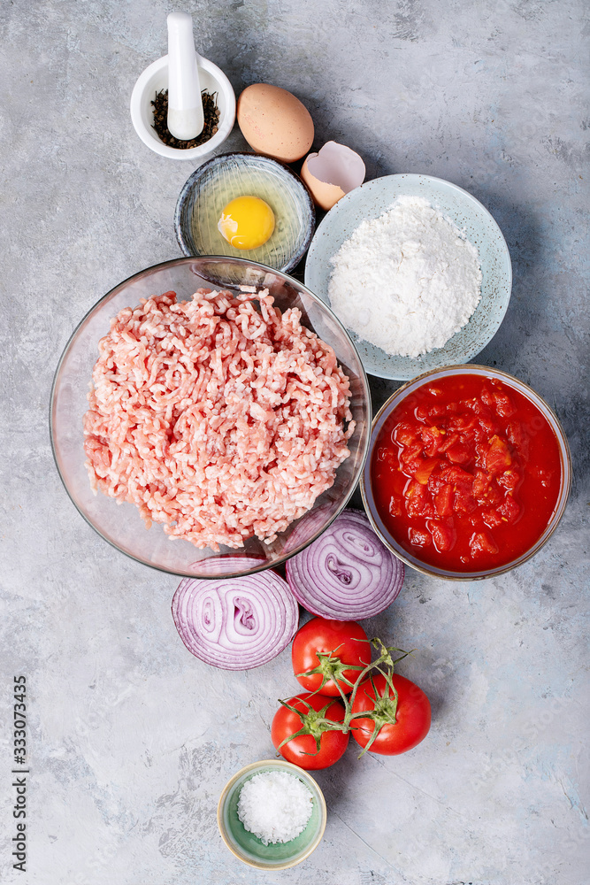 Ingredients for making spaghetti bolognese Ingredients for making spaghetti bolognese