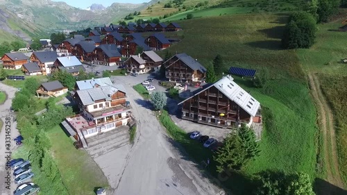 Survol de maison St Jean D'arves 