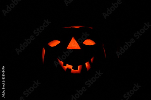 Halloween - Kürbis leuchten, freundlich Gesicht