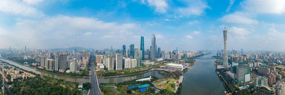 Naklejka premium Zdjęcia lotnicze scenerii miasta Guangzhou w Chinach