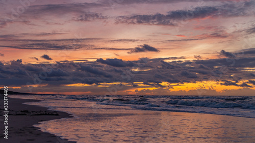 Morski zachód słońca  © spacer.z.aparatem 